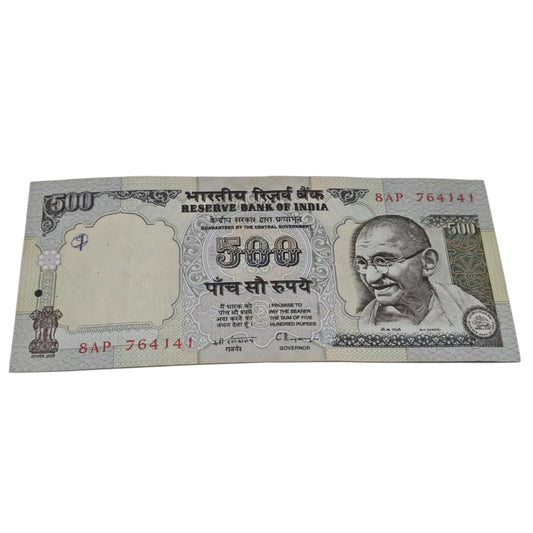 Rs 500 old Issue C rangrajan sign serial no 764141 silver thread note