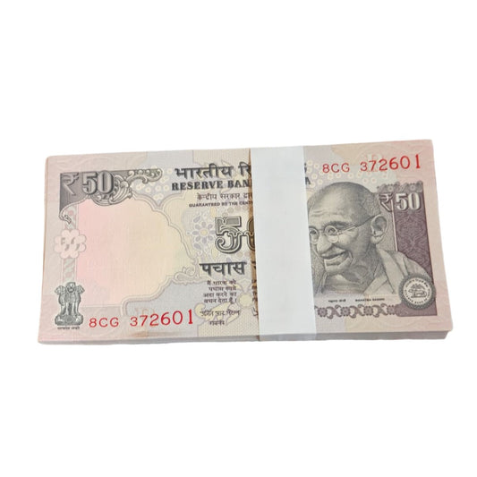 ₹50 Old Gandhi Note Packet – Rare Consecutive Serial 8CG 372601 | Collectible Currency