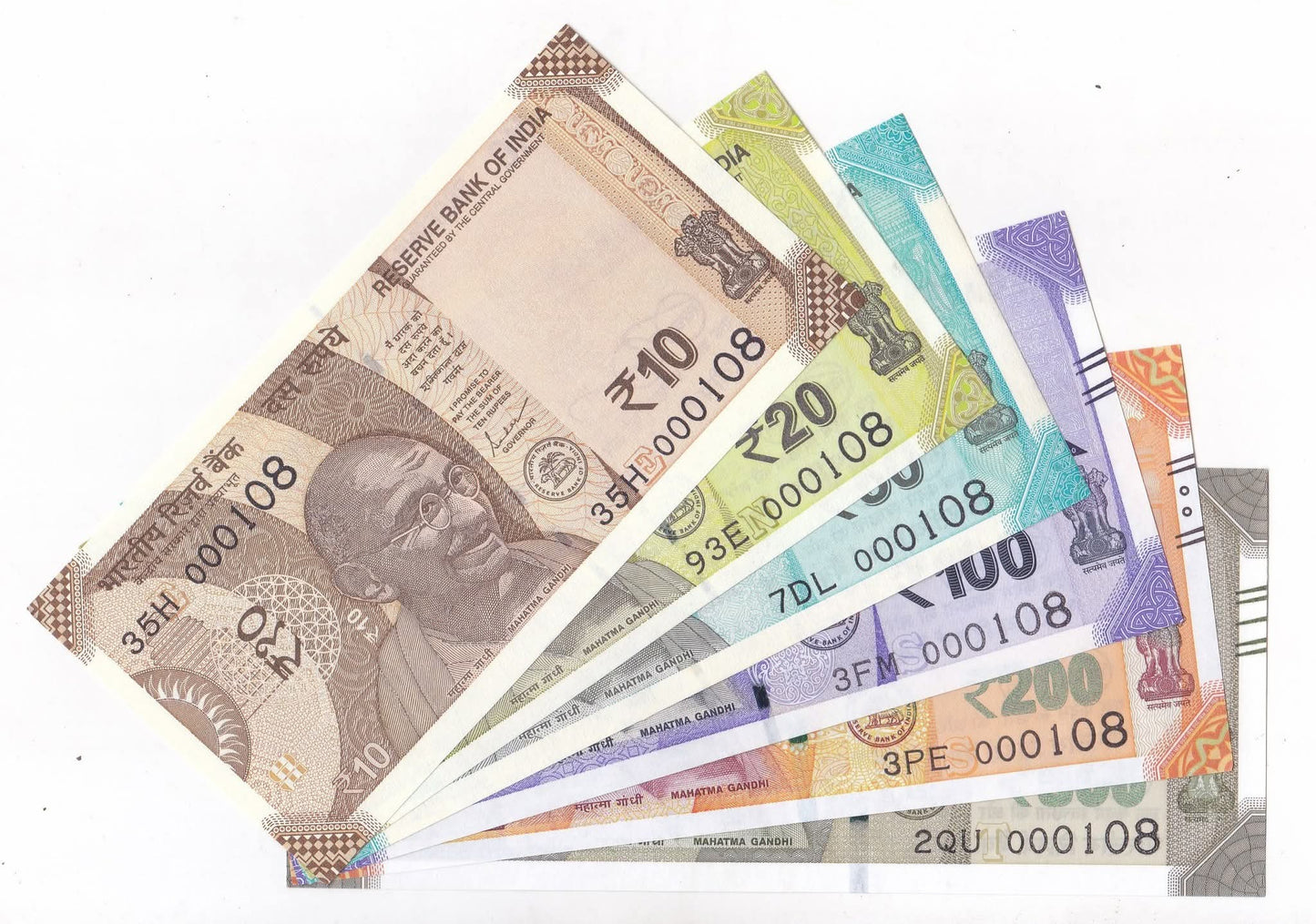 This rare collectible set  000108 in multiple denominations (?10, ?20, ?50, ?100, ?200 & ?500).